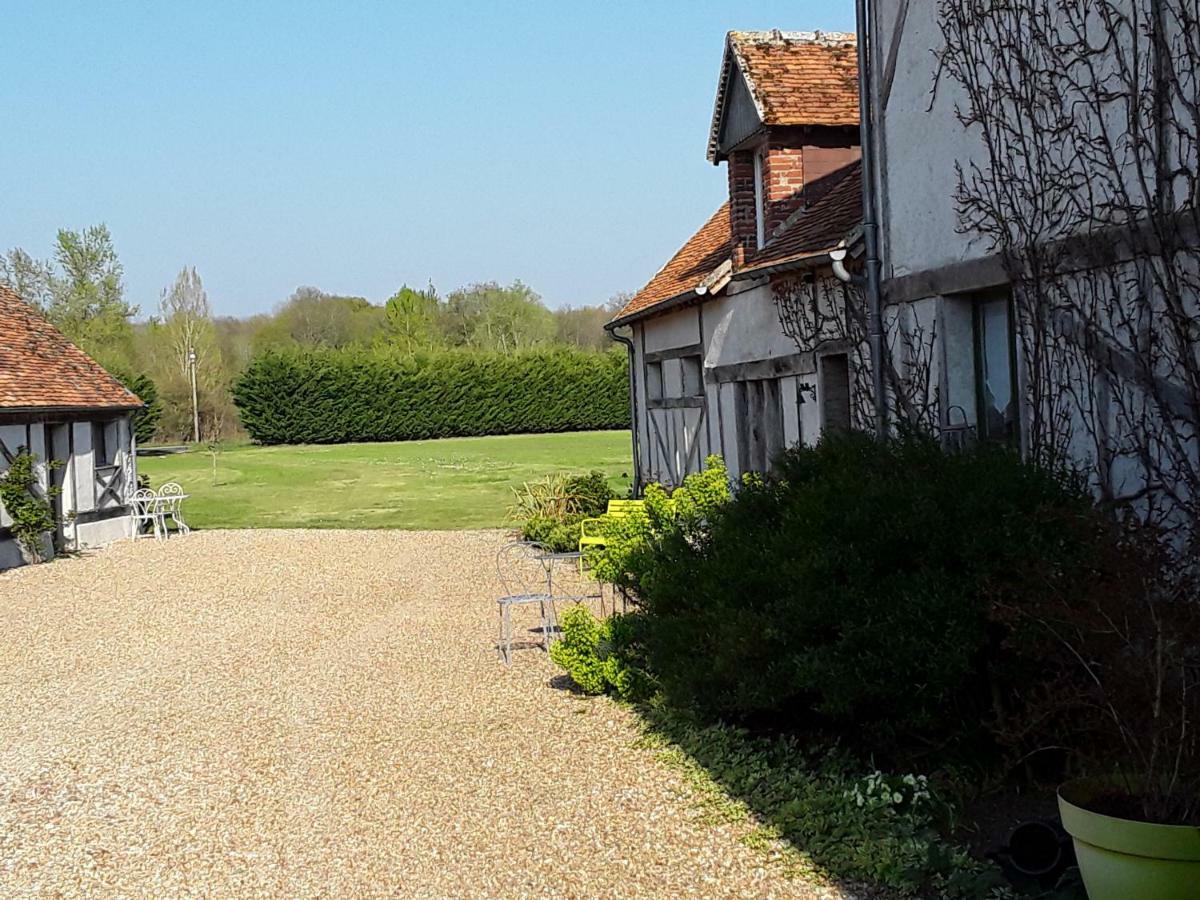 La Belviniere Chambres Et Table D'Hotes Tour-en-Sologne Exterior foto