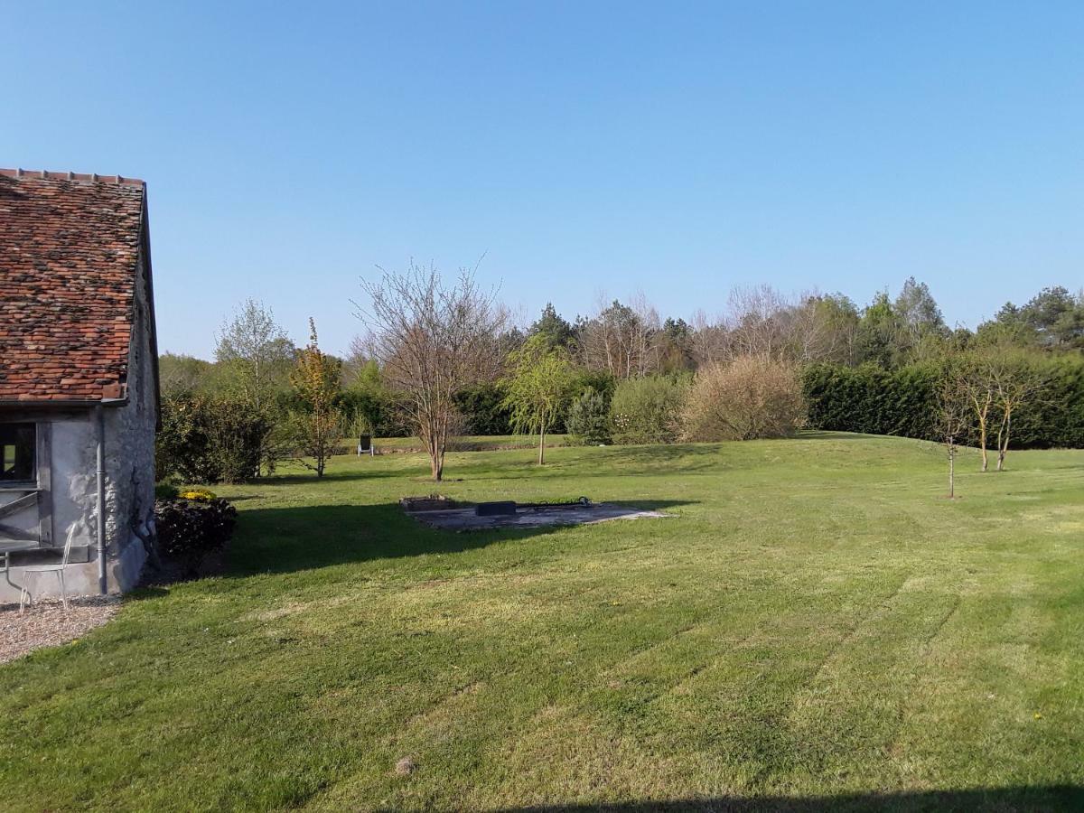 La Belviniere Chambres Et Table D'Hotes Tour-en-Sologne Exterior foto