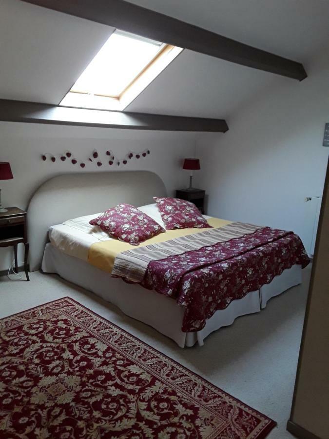 La Belviniere Chambres Et Table D'Hotes Tour-en-Sologne Exterior foto