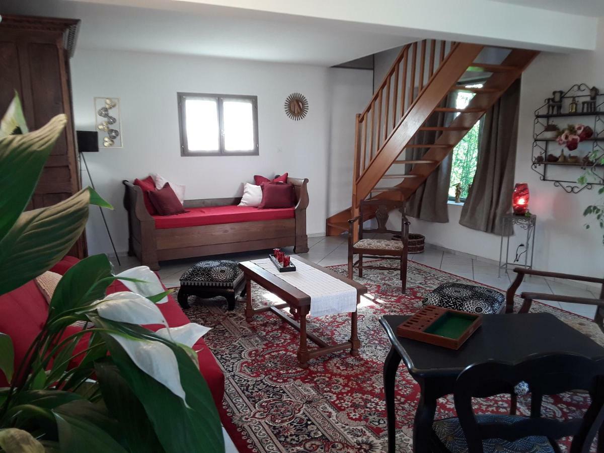 La Belviniere Chambres Et Table D'Hotes Tour-en-Sologne Exterior foto